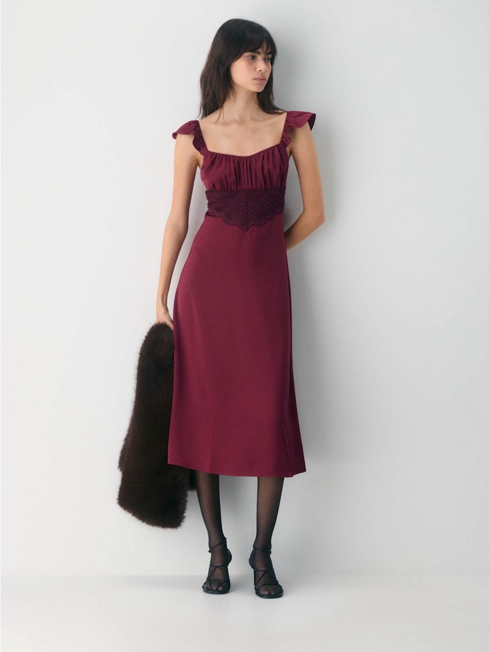 NWT - Wilfred Magnate Satin Dress Color: Cordovan Size: 4, Midi Dress, RTP: $198
